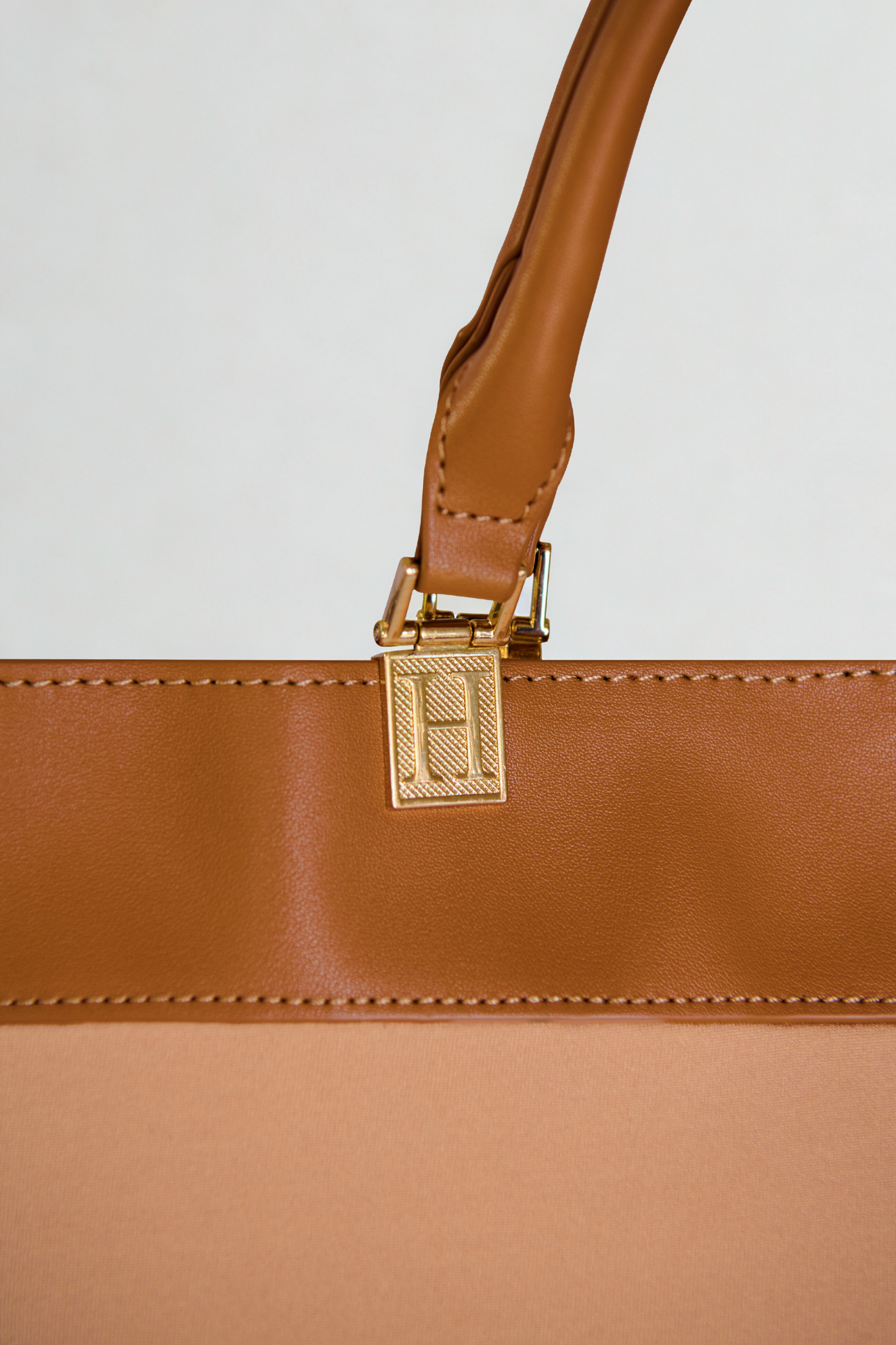 H-Connect 5-in-1 Tote to Crossbody Bag