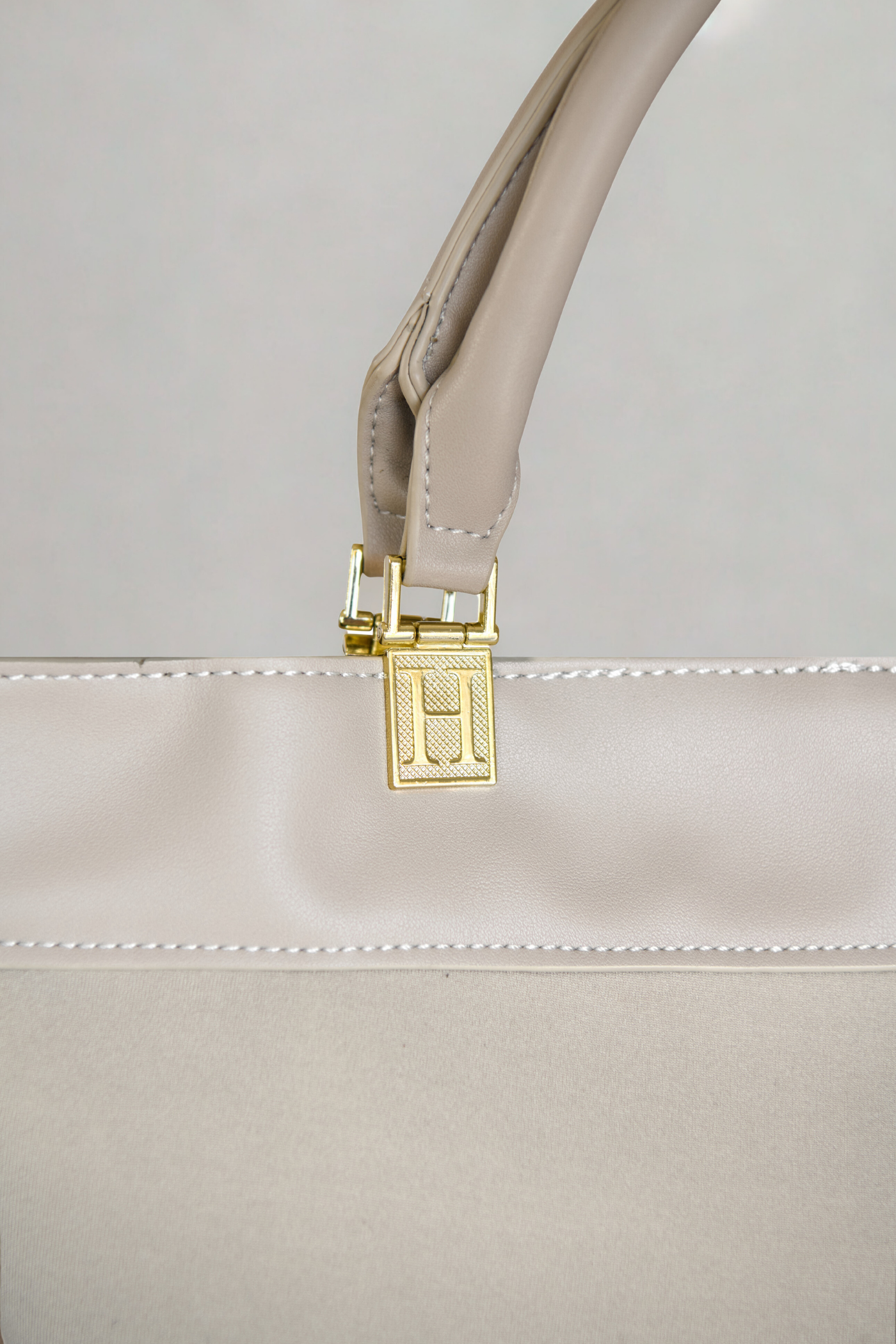 H-Connect 5-in-1 Tote to Crossbody Bag